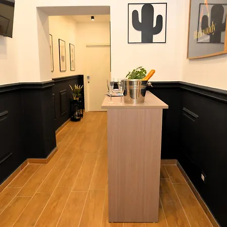 Blackwoody Contemporary - Centro Storico Neapol