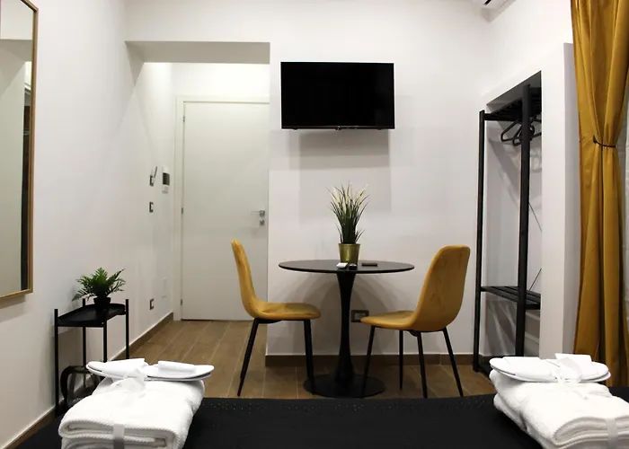 Blackwoody Contemporary - Centro Storico 4*